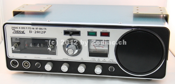 Zodiac B-2012P
Typ:CB-Gerät
Frequenz:27.005-27.135 MHz
Kanäle:12
Modulationsart:AM
Leistung: 0.5 W
Hergestellt ab:1975
Sonstiges:Kanalanzeige mit Buchstaben. Hersteller Uniden
Schlüsselwörter: Zodiac B-2012P