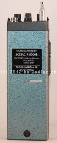 Zodiac P-8000S Rückseite
Typ:CB-Gerät
Frequenz:26.965-27.405 MHz
Modulationsart:FM
Kanäle:40
Leistung:2 Watt
Hergestellt ab: 1989
Sonstiges: Gerät für den schwedischen Markt. Das besondere an diesem Gerät ist, dass es die Seriennummer 2 trägt
Das Gerät ist eines von 3 Vorserienmuster von Maxon Korea
vom Zodiac P-8000 gab es 3 verschiedene Versionen
Schlüsselwörter: Zodiac P-8000S Rückseite